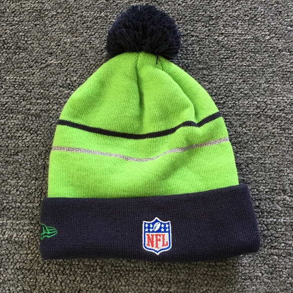 Seahawks beanie - Picture 2 of 5